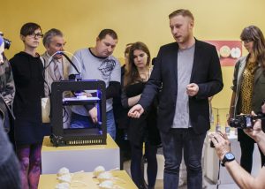 Opening of exhibition “Apple. An Introduction. Over and over again.” with a demonstration by the company ZORTRAX, showing how the 3D printer works Muzeum Sztuki, Łódź © Anna Taraska-Pietrzak